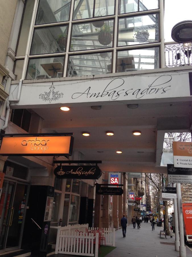 אדלייד Ambassadors Hotel מראה חיצוני תמונה
